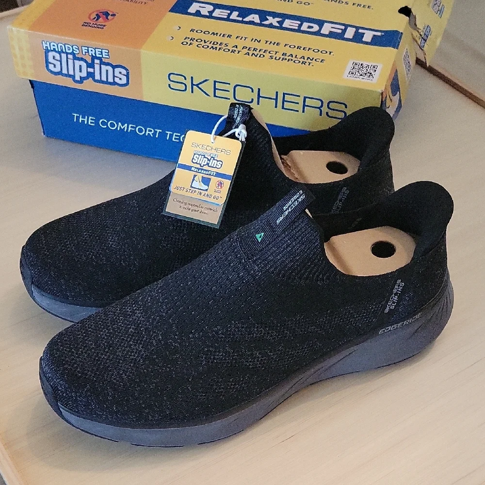 Skechers Edgeridge Black Knit Slip-On Extra Wide Sneakers - Picture 1 of 4